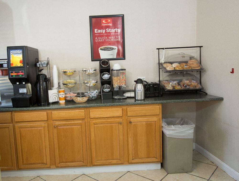Econo Lodge Sturbridge Route 20 Dış mekan fotoğraf