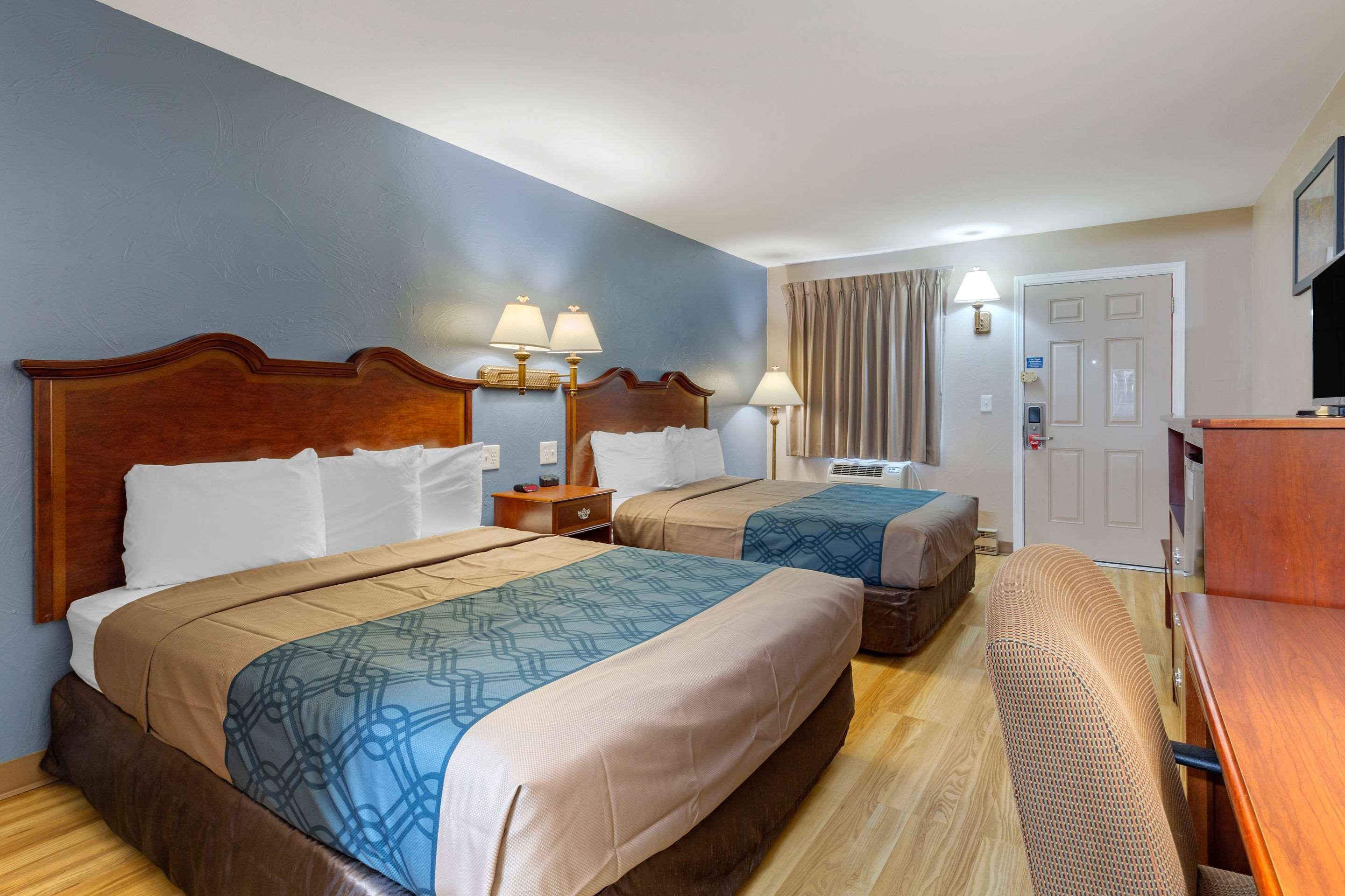 Econo Lodge Sturbridge Route 20 Dış mekan fotoğraf