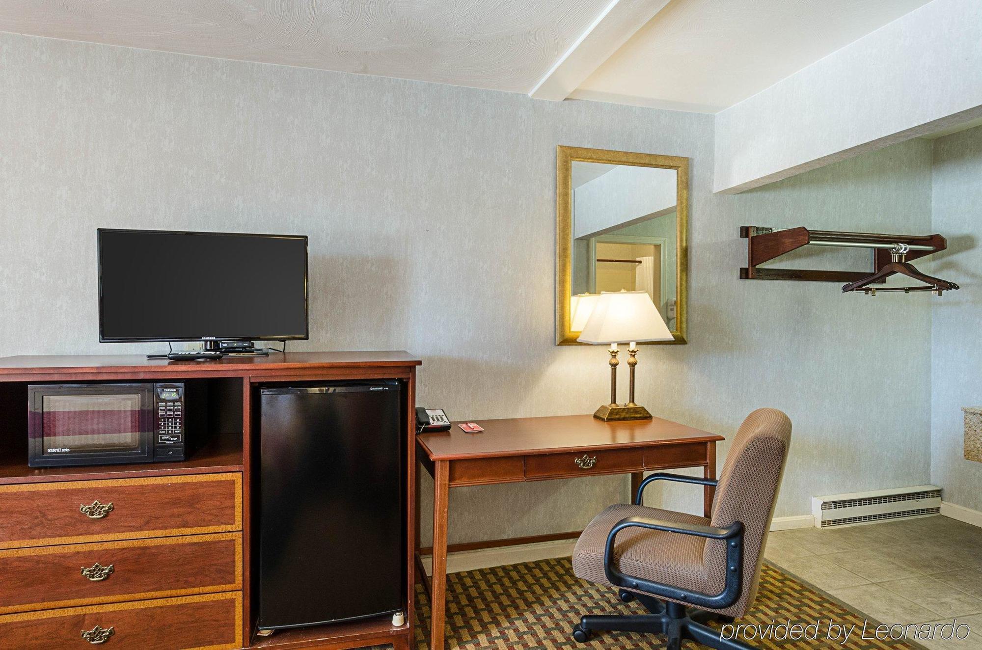Econo Lodge Sturbridge Route 20 Dış mekan fotoğraf